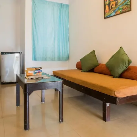 Santiago Beach Resort Baga Exterior photo
